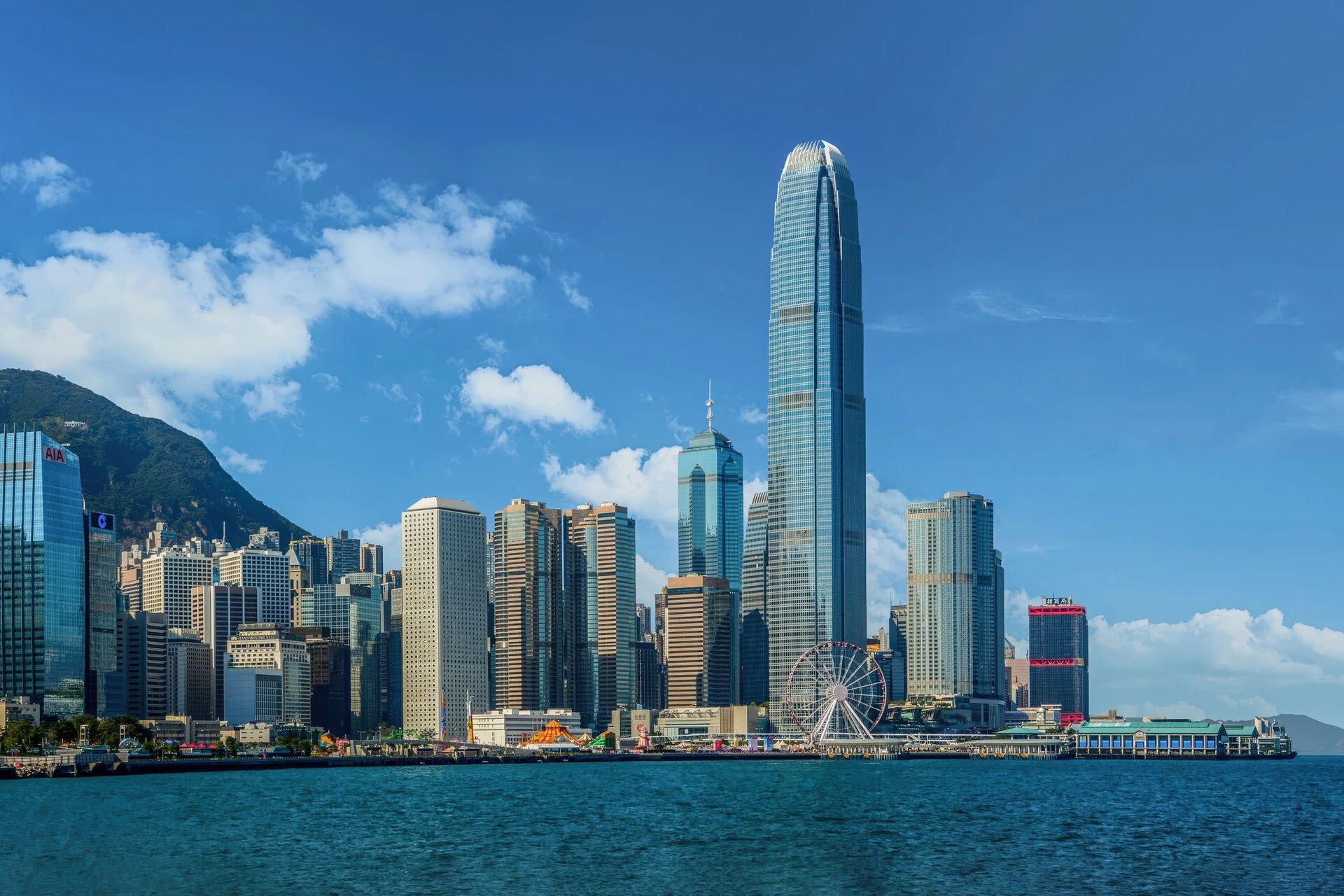 风向已变！香港人才政策全面调